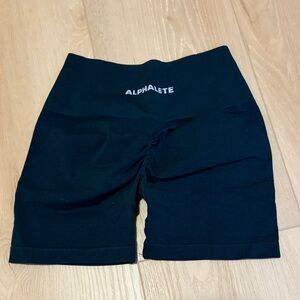 Alphalete Women's Dark green Shorts
